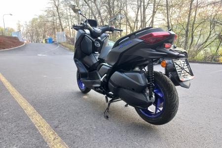 Yamaha Zlín XMAX 300