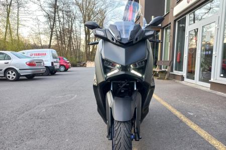 Yamaha Zlín XMAX 300