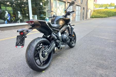 Yamaha Zlín MT-09