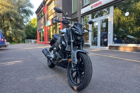 Yamaha Zlín MT125
