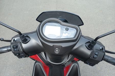 Yamaha Zlín RayZR 125