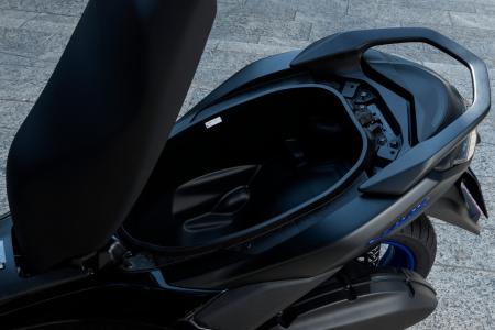 Yamaha Zlín NMAX 125