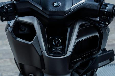 Yamaha Zlín NMAX 125