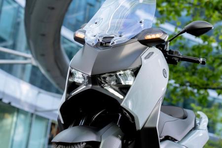 Yamaha Zlín XMAX 125 TECH MAX