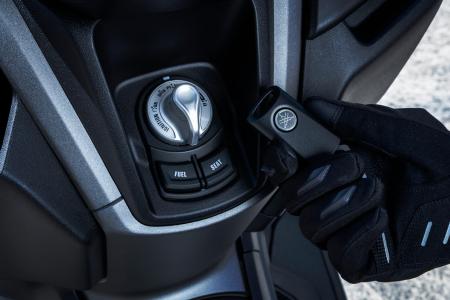 Yamaha Zlín NMAX 125 Tech Max