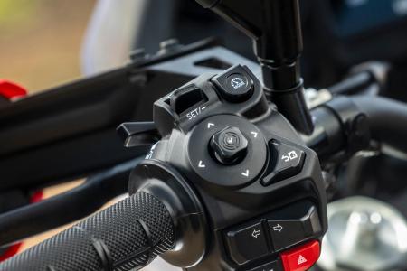 Yamaha-Zlín Ténéré 700 World Raid