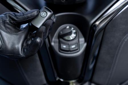 Yamaha Zlín XMAX 300 TECH MAX+