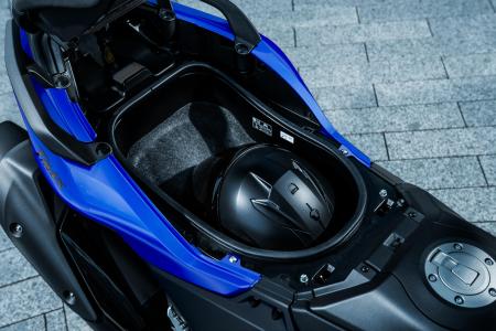 Yamaha Zlín TMAX 560