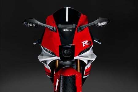 Yamaha Zlín R9