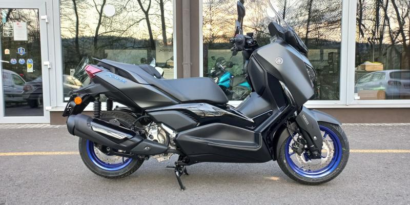 Yamaha Zlín XMAX 300
