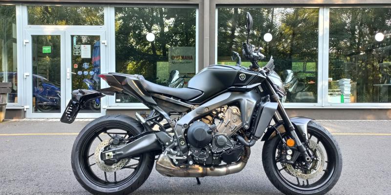 Yamaha Zlín MT-09